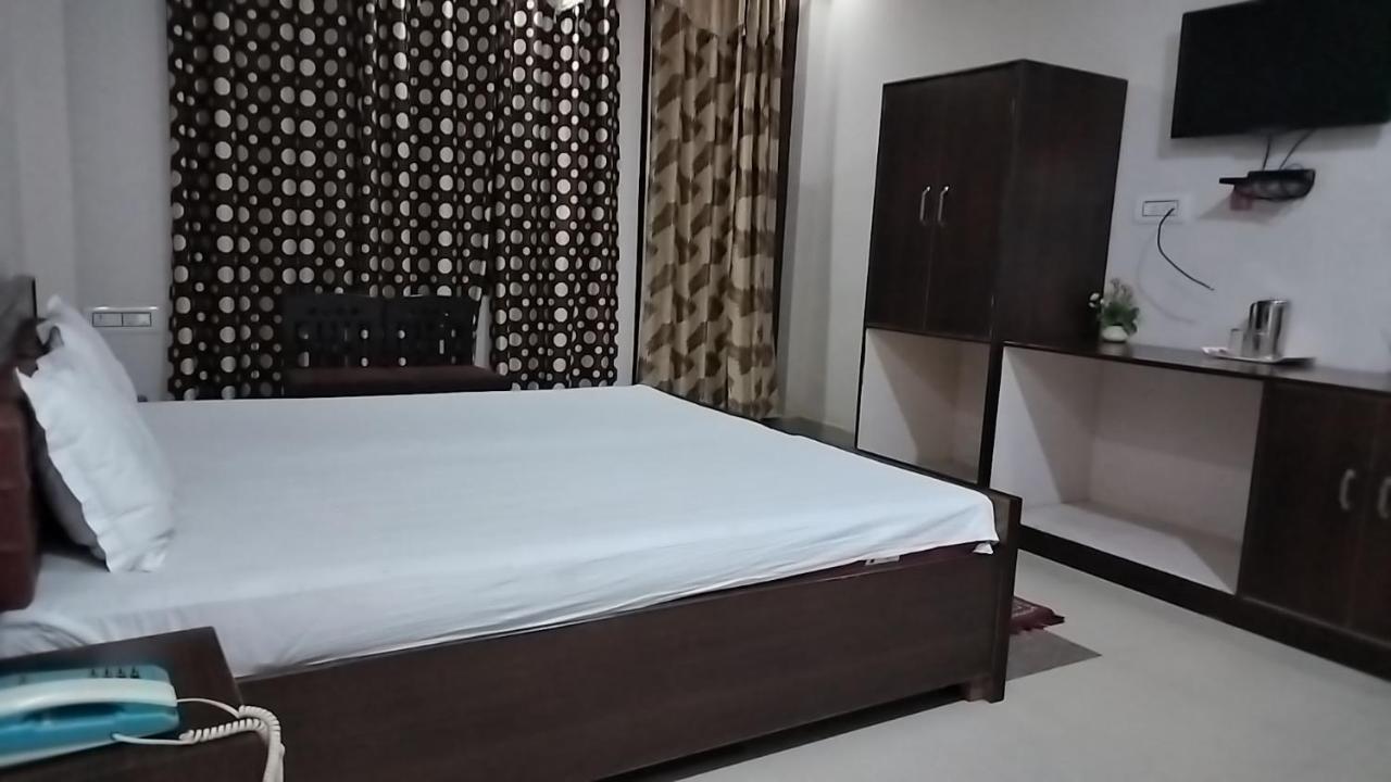 Tiger Guest House Савай Мадхопур Екстериор снимка