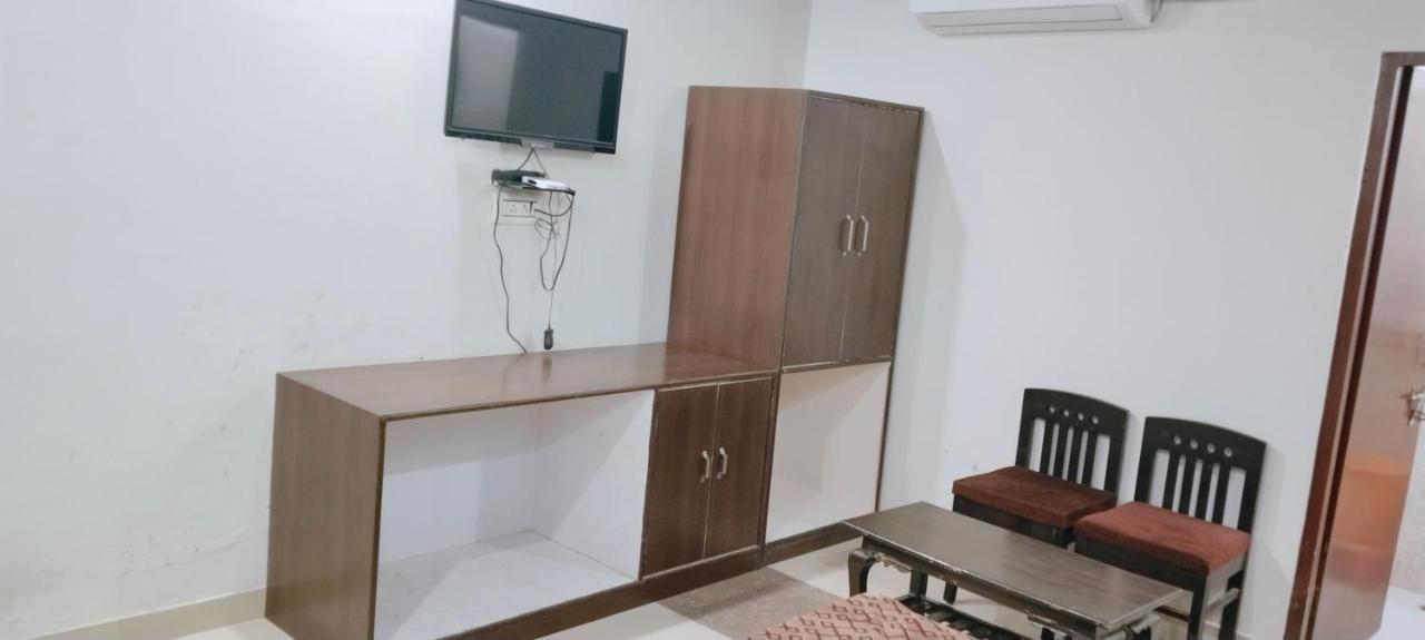 Tiger Guest House Савай Мадхопур Екстериор снимка